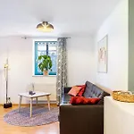 Funcke Apartment *